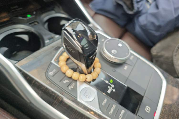 Used BMW 3 Series 2020 325Li M Sport Package Gear Lever