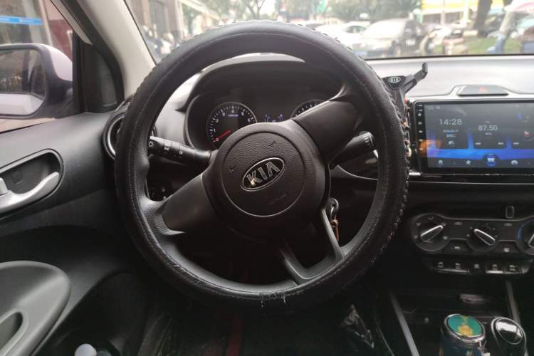 Used Kia Pegas 2020 1.4L Automatic Comfort Version with Sunroof Steering Wheel