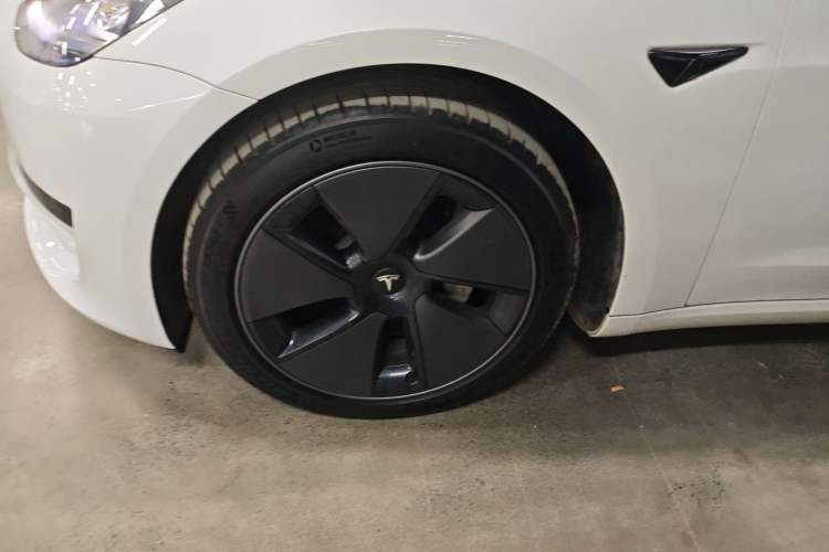 Used Tesla Model 3 2022 Rear-Wheel-Drive Version
