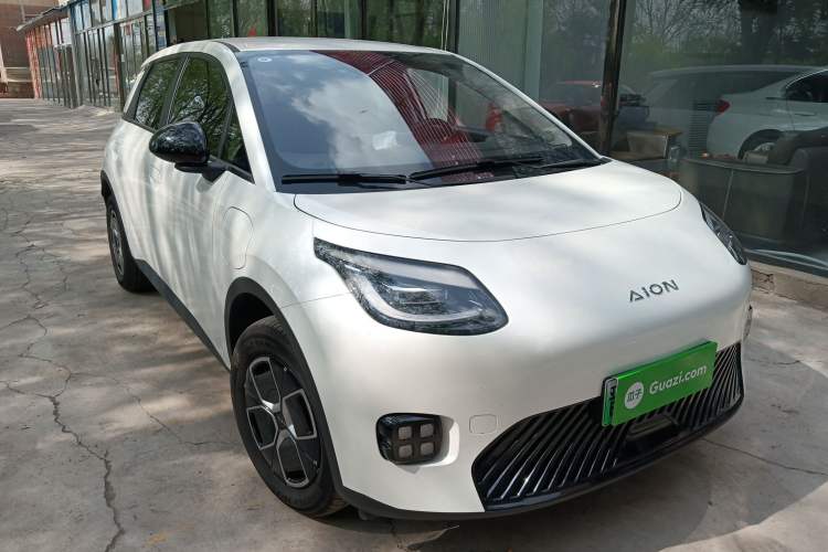 Used AION UT 2025 420 Smart Edition Front Right 45 Deg