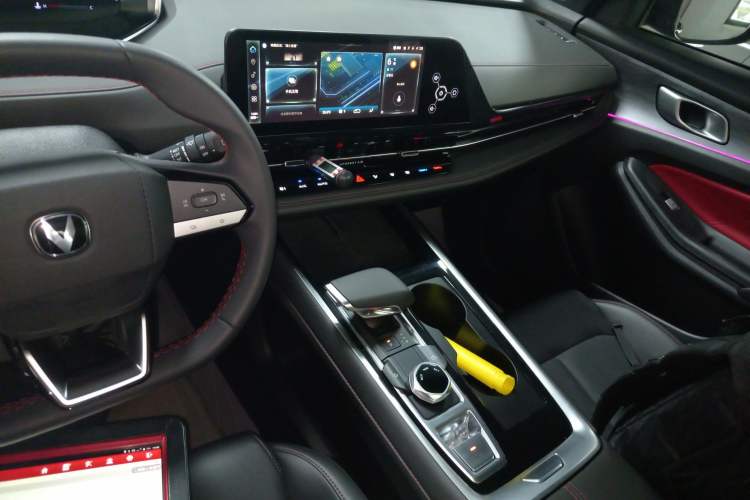 Used Changan CS55PLUS 2024 3rd Generation 1.5T DCT Excellence Model
