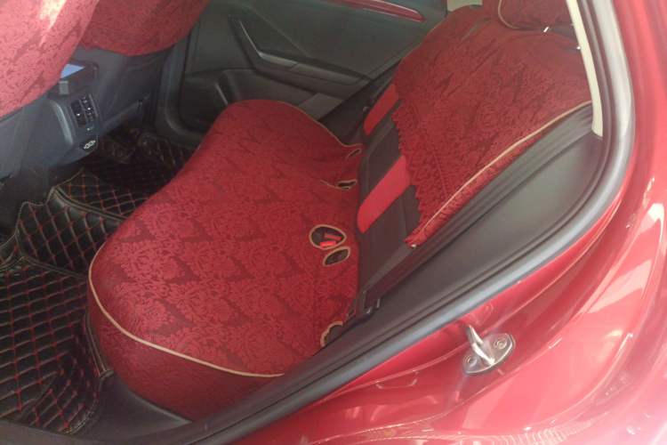 Used Volkswagen T-ROC 2018 280TSI DSG Two-Wheel-Drive Comfort Version China V Standard