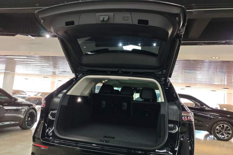 Used Chery Tiggo 9 2023 2.0T Dual-Clutch Two-Wheel Drive Leading Edition 5 Seats
