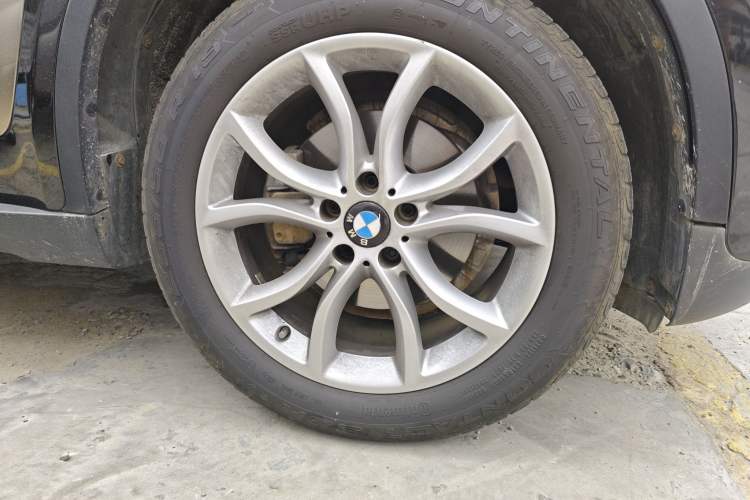 Used BMW X6 2017 xDrive28i
