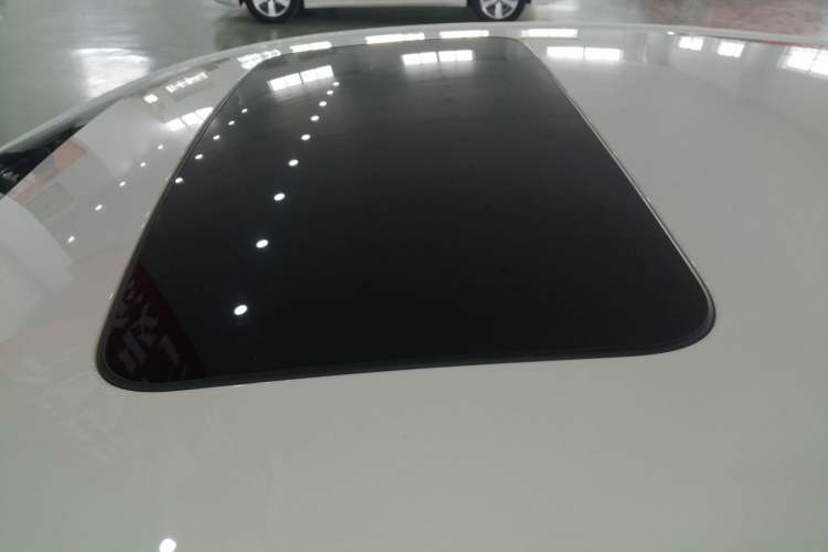 Used Chevrolet Monza 2019 RS 330T Automatic Comfort Edition China VI Standard