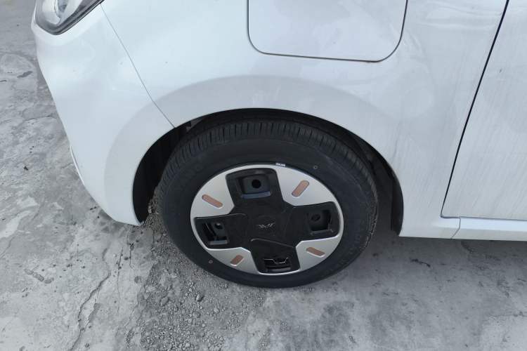 Used JAC Yiwei E10X 2024 Charming Edition 301km Air
