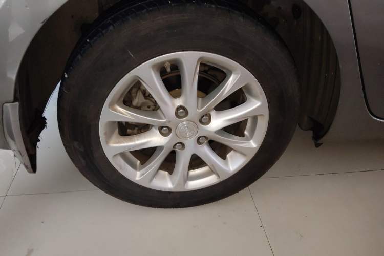 Used Buick GL6 2018 18T 6-Seater Elite Model
