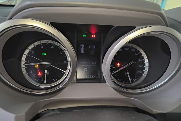 Used Toyota Prado 2014 4.0L Automatic TX-L
