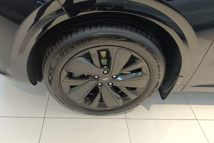 Used Li Auto L6 2025 Pro Smart Refresh Edition Left Front Wheel Hub