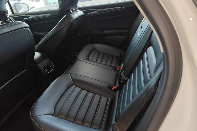 Used Ford Mondeo 2020 EcoBoost 180 Stylish Model
