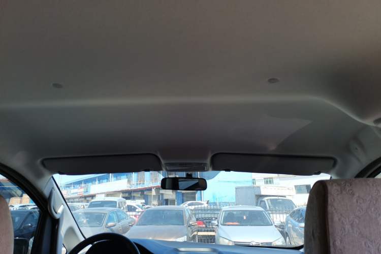 Used JAC Refine M3 2025 PLUS 1.8L Manual Classic Edition 5 Seats