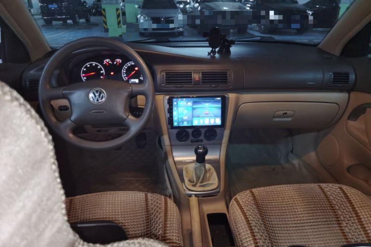 Used Volkswagen Passat 2005 2.0L Manual Value Edition
