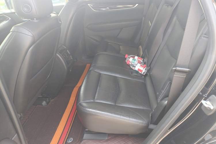 Used Cadillac XT5 2018 25T Luxury Model