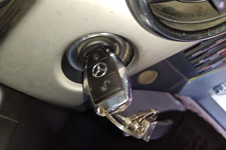 Used Mercedes-Benz GLK-Class 2014 GLK 260 4MATIC Dynamic Model Vehicle Key