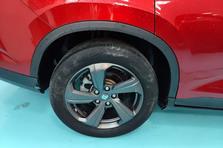 Used Baojun RM-5 2019 1.5T CVT Elite Version with 24-Hour Online Service 6 Seats