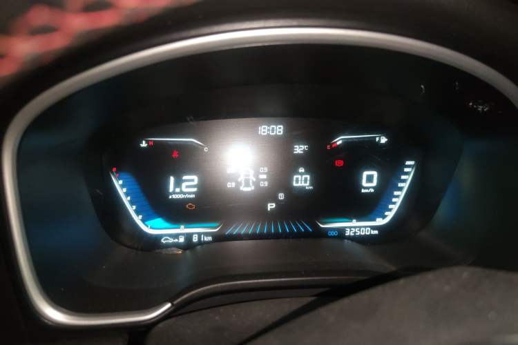 Used SWM G05 2021 PRO 1.5T Automatic Luxury Model 7 Seats