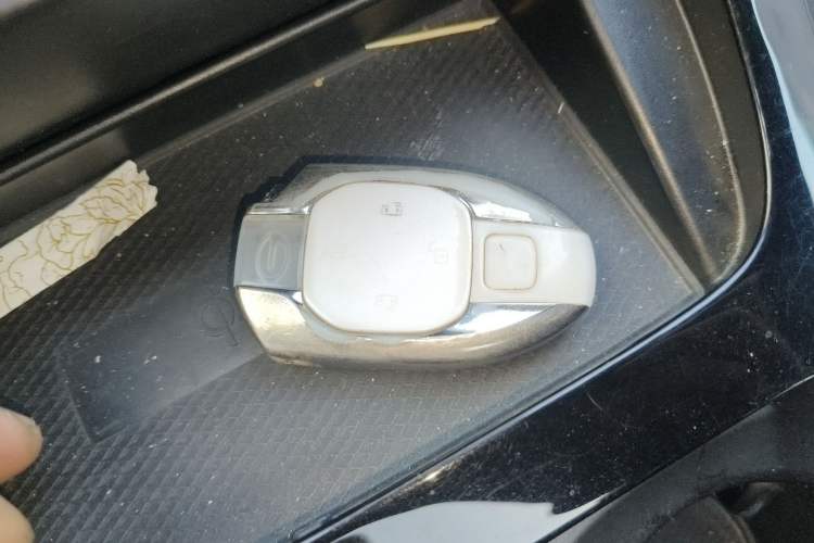 Used GAC Trumpchi M8 2023 Zongshi Series Dual-Motor YuZun Edition Interior 1