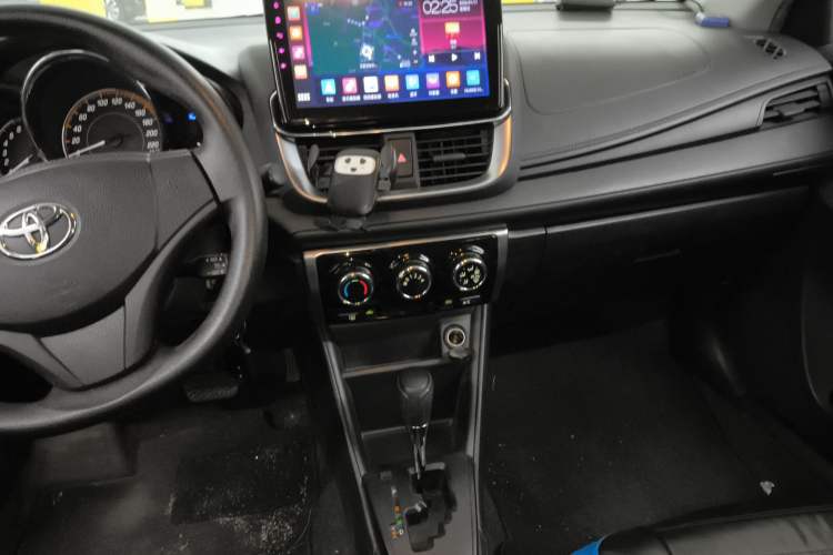 Used Toyota YARiS L Zhi Xuan 2021 1.5L CVT Leading Edition
