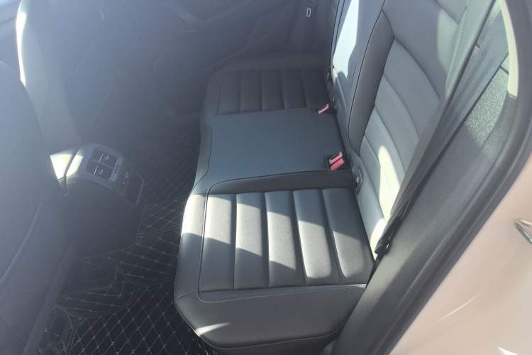 Used Volkswagen Tharu 2021 280TSI Two-Wheel Drive Comfort Edition
