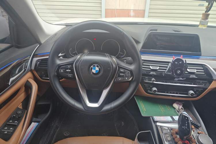 Used BMW 5 Series 2018 528Li Launch Special Edition
