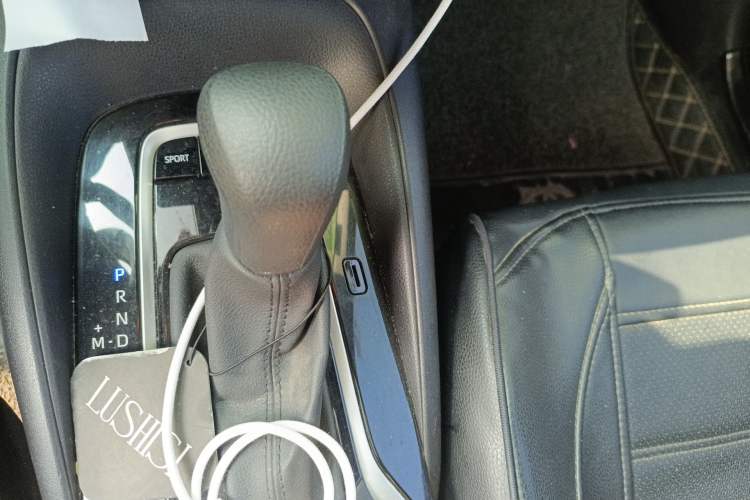 Used Toyota Levin 2019 185T CVT Luxury Edition China VI Standard Gear Lever