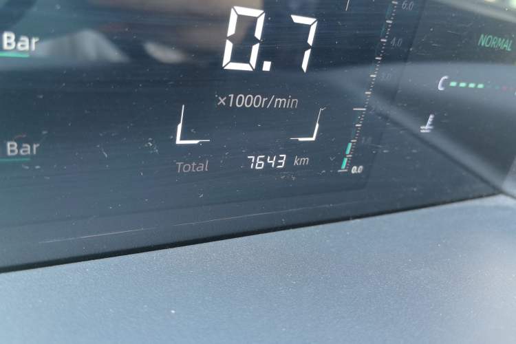 Used CHANGAN Eado DD 2023 Blue Whale NE 1.5T GDI DCT Luxury Edition Odometer Close Up