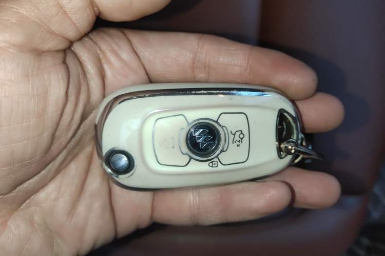 Used Buick Verano 2018 Sedan 15S Automatic Entry Model Vehicle Key