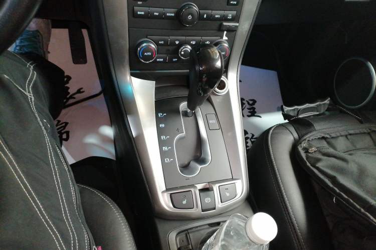 Used Chevrolet Captiva 2014 2.4L 4x4 Flagship Edition 7 Seats