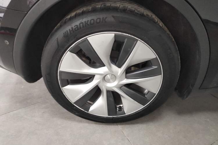Used Tesla Model Y 2022 Rear-Wheel-Drive Version
