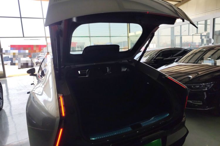 Used XPeng P7 2025 Model—702 Long Range Ultra