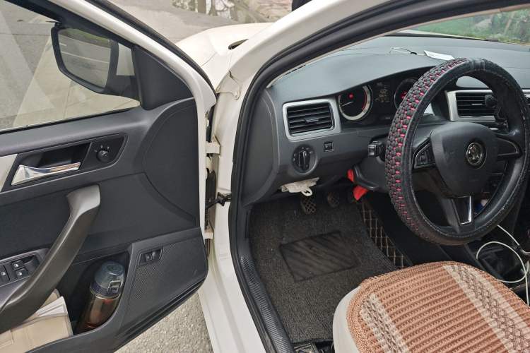 Used Skoda Rapid 2018 1.6L Manual Comfort Edition
