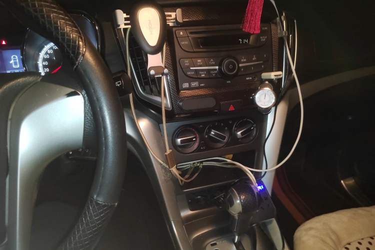 Used Venucia T70 2015 2.0L CVT Smart Choice Edition