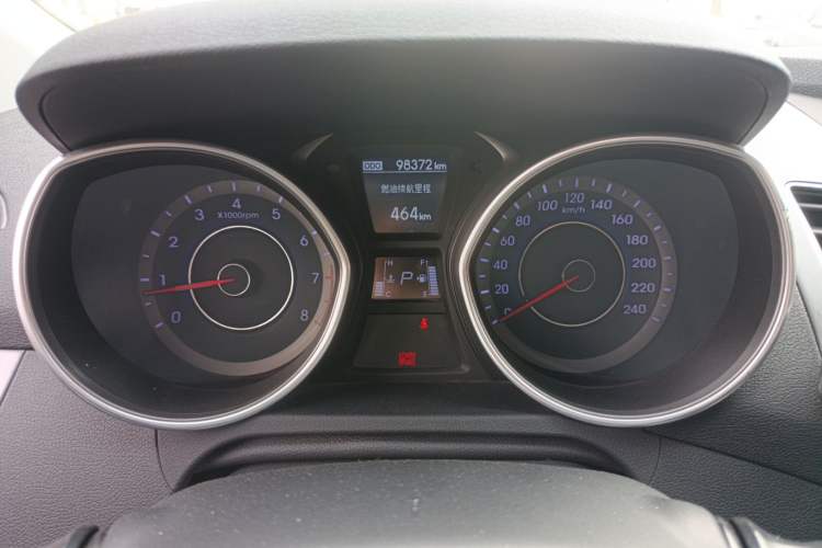 Used Hyundai Elantra (5th Generation / Langdong) 2016 1.6L Automatic Prestige Model
