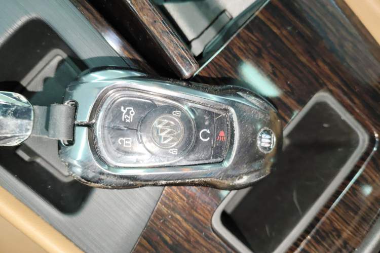 Used Buick LaCrosse 2018 20T Luxury Model
