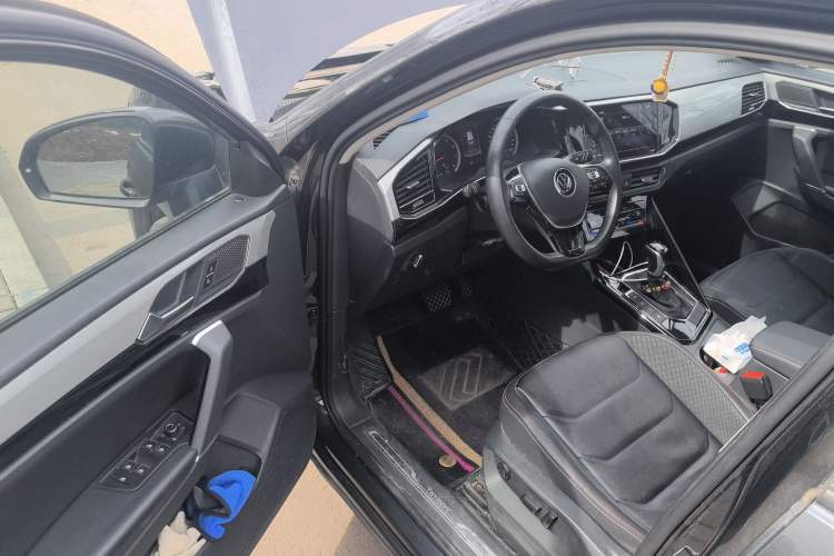 Used Volkswagen Tayron 2020 330TSI Two-Wheel Drive Luxury Smart Connectivity Version