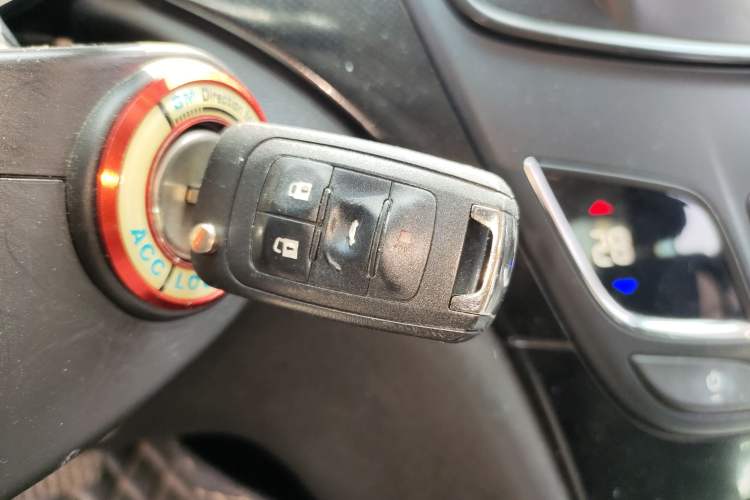 Used Buick Regal 2015 1.6T Leading Technology Model
