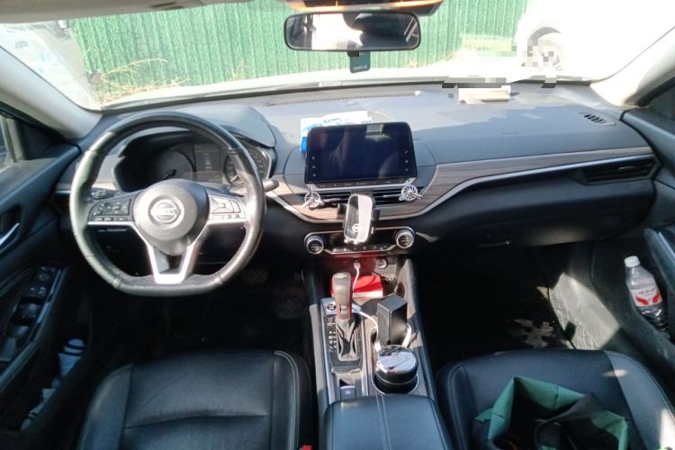 Used Nissan Teana 2021 2.0L XL Comfort Edition Center Console