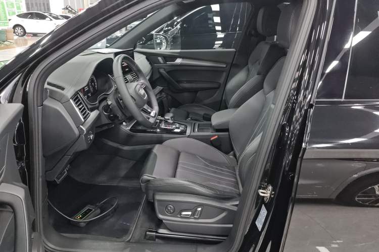 Used Audi Q5L 2024 40 TFSI Luxury Dynamic Edition
