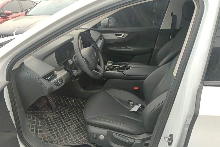 Used Hongqi E-QM5 2024 560km PLUS