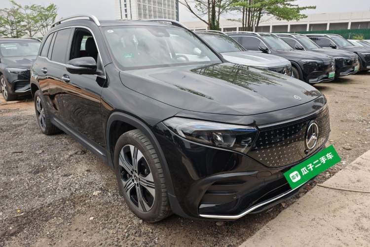 Used Mercedes-Benz EQB 2024 EQB 350 4MATIC Exterior 1