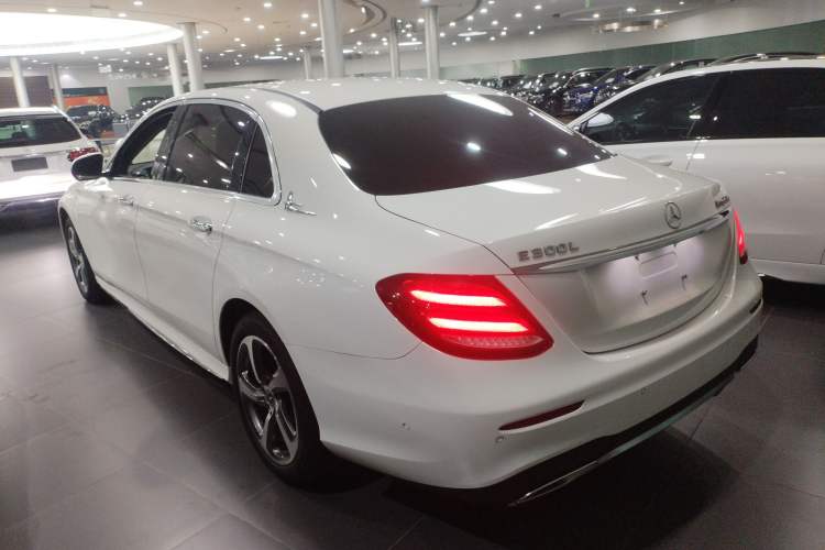 Used Mercedes-Benz E-Class 2019 E 200 L Sport 4MATIC