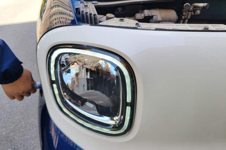 Used Bestune Pony 2025 222km Lightning Horse Right Front Headlight