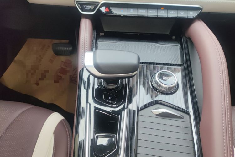 Used Geely Auto Monjaro L 2024 2.0TD High-Power Automatic Two-Wheel Drive Yunqi Version