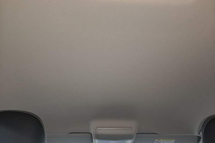 Used Volkswagen Tiguan L 2018 Revised Version 330TSI Automatic Two-Wheel Drive Comfort Edition
