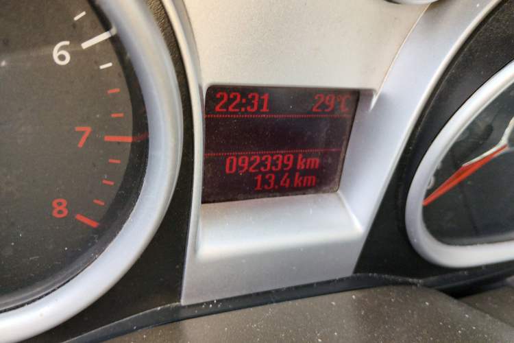 Used Ford Focus 2013 Sedan Classic 1.8L Manual Base Model Odometer Close Up