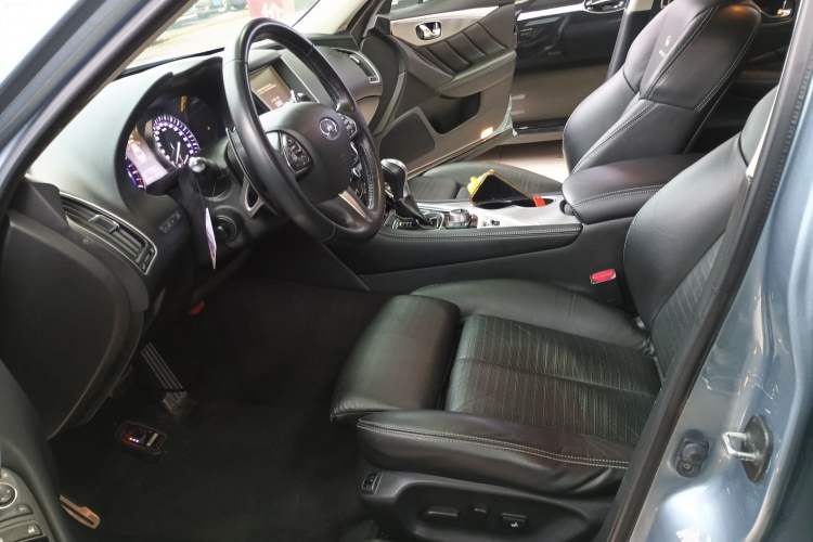 Used Infiniti Q50 2014 3.7L Luxury Sport Edition Left Front Seat