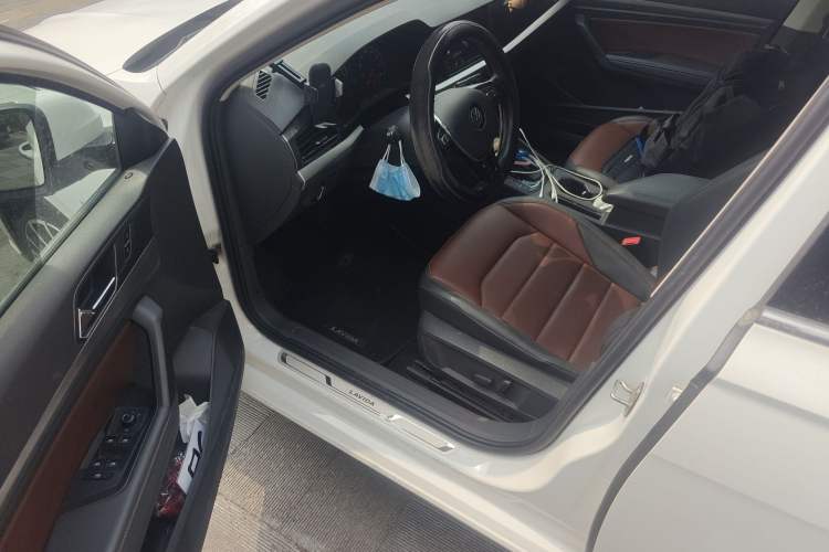 Used Volkswagen Lavida 2019 280TSI DSG Luxury Edition China VI Standard Driver Seat