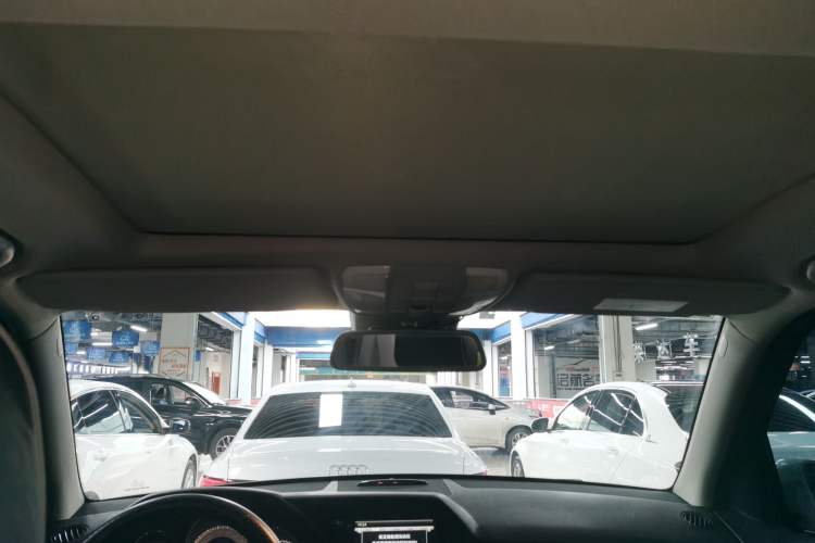 Used Mercedes-Benz GLK-Class 2013 Facelift GLK 300 4MATIC Luxury Edition