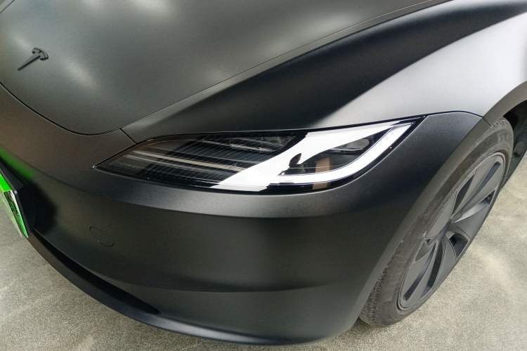 Used Tesla Model 3 2023 Rear-Wheel-Drive Version
