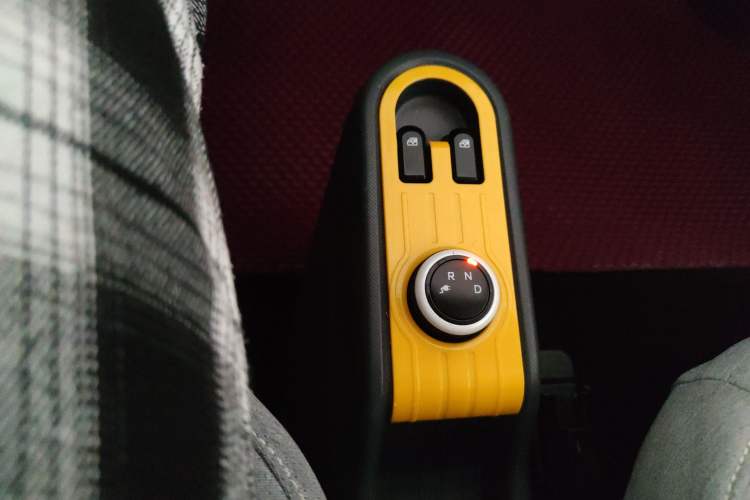 Used Wuling Hongguang MINIEV 2021 Macaron Premium Model – Lithium-NMC